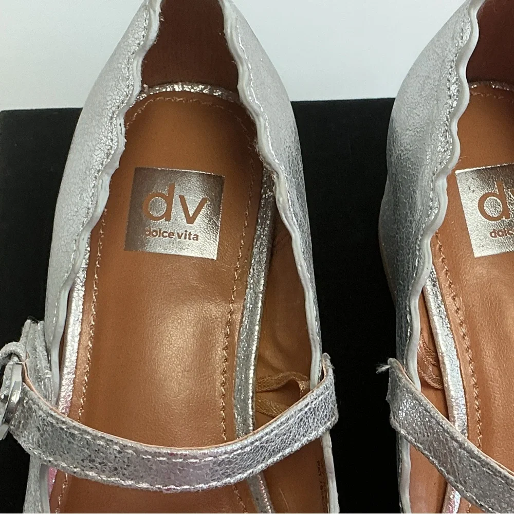 Dolce Vita DV Girls Scallop Mary Jane Heels Silver Size 2